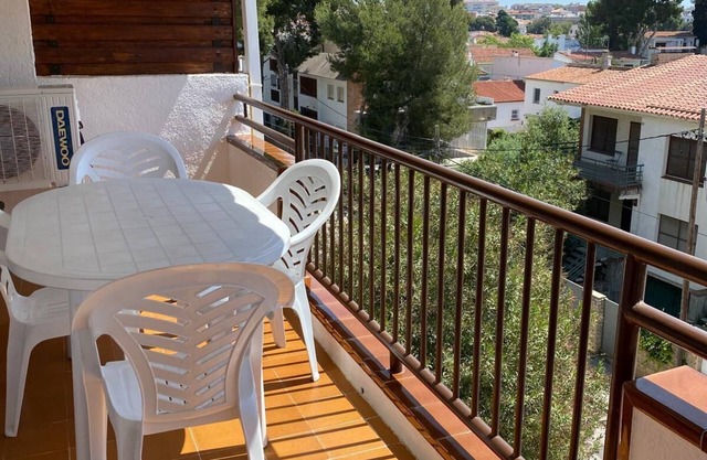 Bonito apartamento en la playa de Comarruga cerca de Barcelona y Tarragona