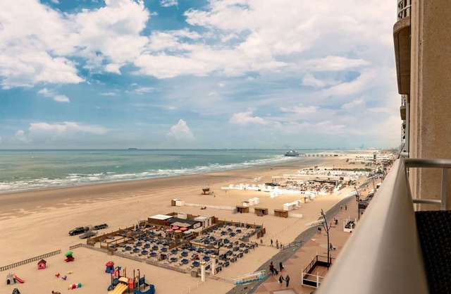 Nice Apartment With Blankenberge City View