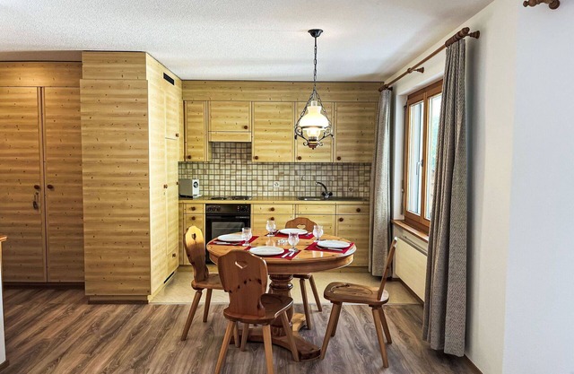 Apartamento con piscina, WIFI, TV, balcón, mascotas permitida, vista panorámica, aparcamiento