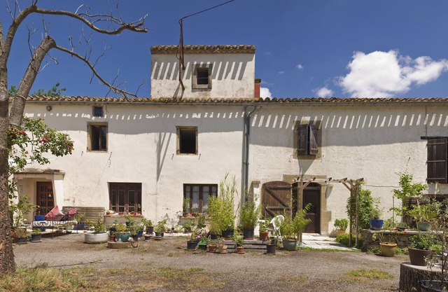 Habitación grande y bonita, espacio agradable y de gran capacidad