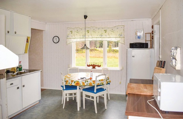 Alojamiento de 3 habitaciones en Strömsnäsbruk