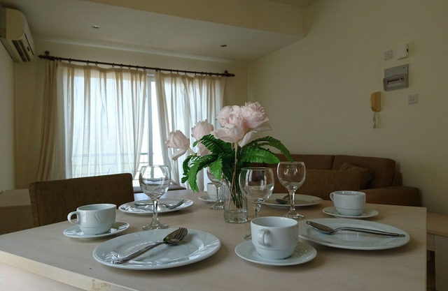 BONITO APARTAMENTO AMUEBLADO DE 1 DORMITORIO