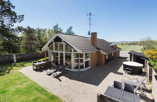 Bonita casa en Ebeltoft con sauna