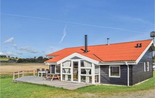 Nice Home In Ebeltoft With Sauna