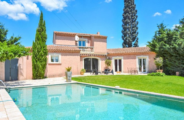 Nice Home In Eyguieres With Wifi