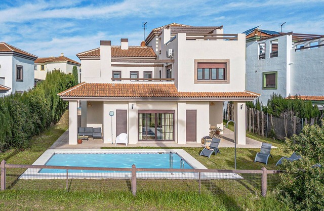 Bonita casa en Guillena con WiFi