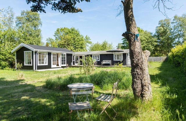Bonita casa en Jægerspris con cocina
