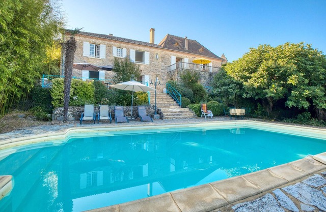 Bonita casa en Marnac con WiFi