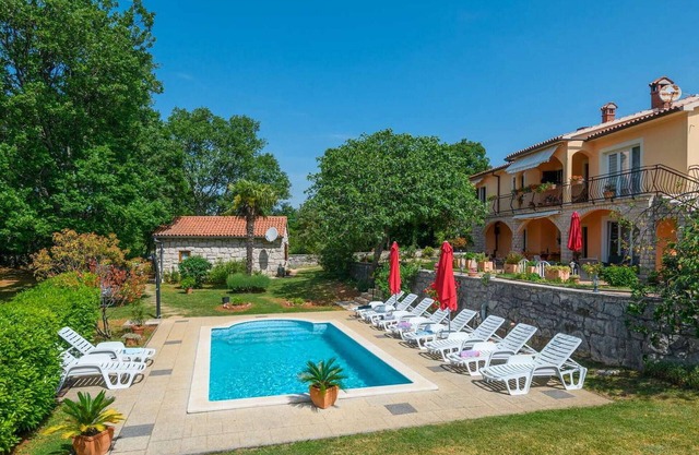 Bonita casa en Nedescina