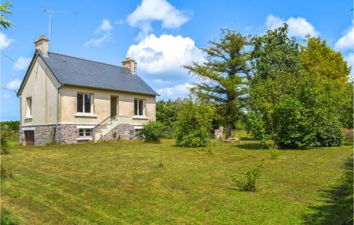 Nice Home In Plouézec With Kitchen