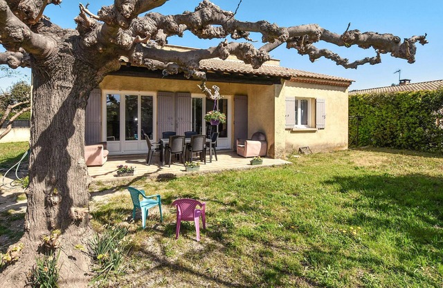 Bonita casa en Rognonas con WiFi