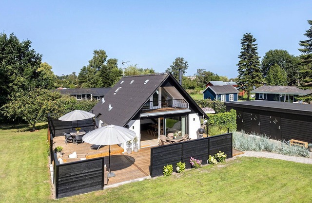 Nice home in Rudkøbing with WiFi
