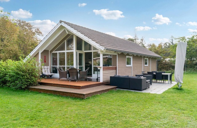 Bonita casa en Sjællands Odde con sauna