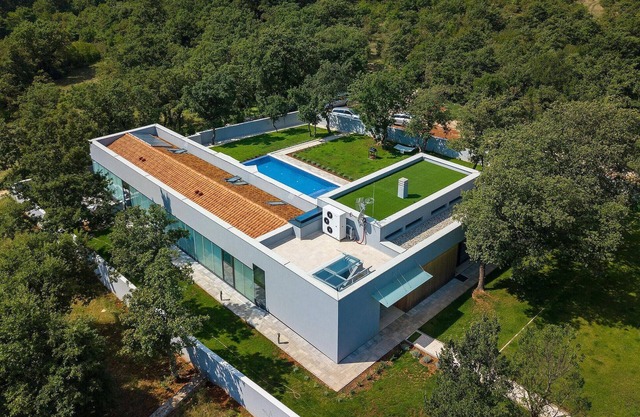 Bonita casa en Svetvincenat con sauna