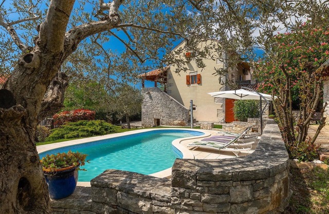 Bonita casa en Svetvincenat