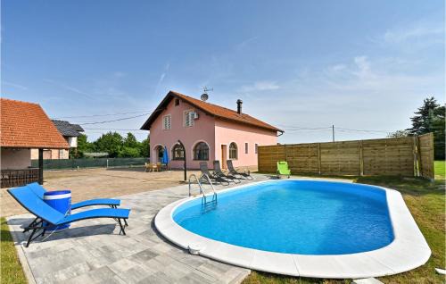 Nice Home In Turnisce