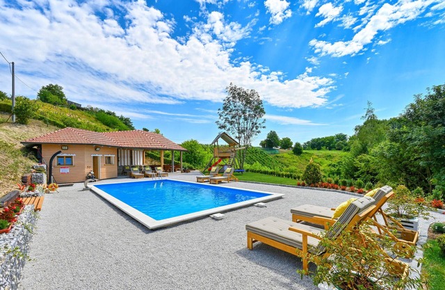Bonita casa en Varazdin con sauna