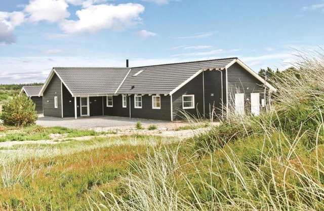Nice Home In Vejers Strand With Sauna