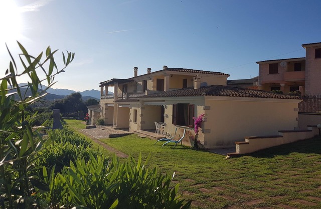 Bonita casa cerca del mar, Caposchiera a 1.5 km del mar