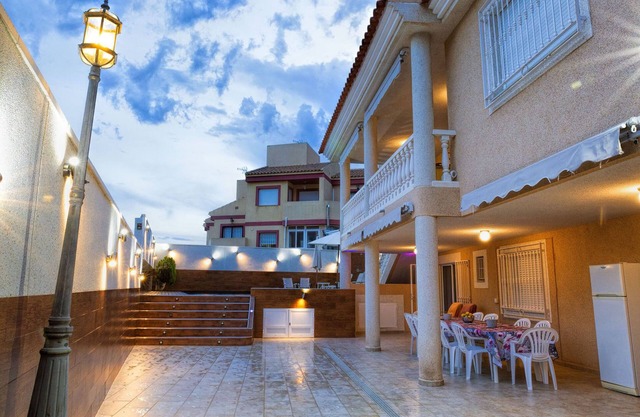 Agradable Casa Con Piscina en Murcia