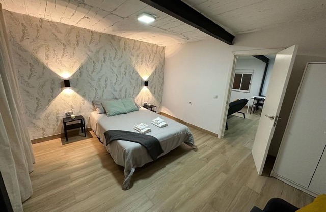 Bonito y pequeño apartamento en la montaña