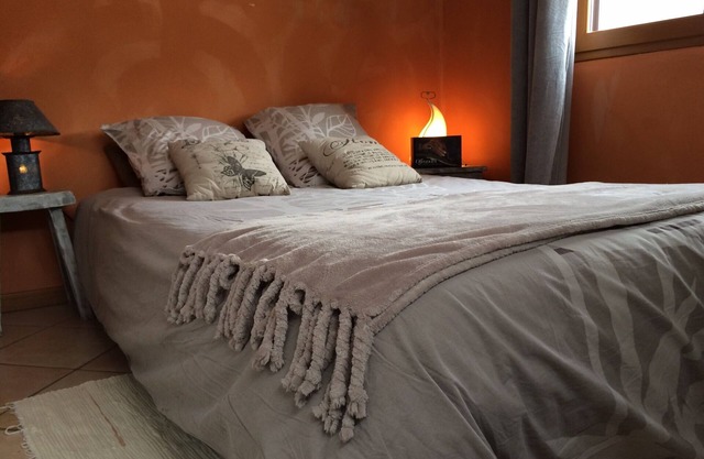 Bonita habitación en casa
