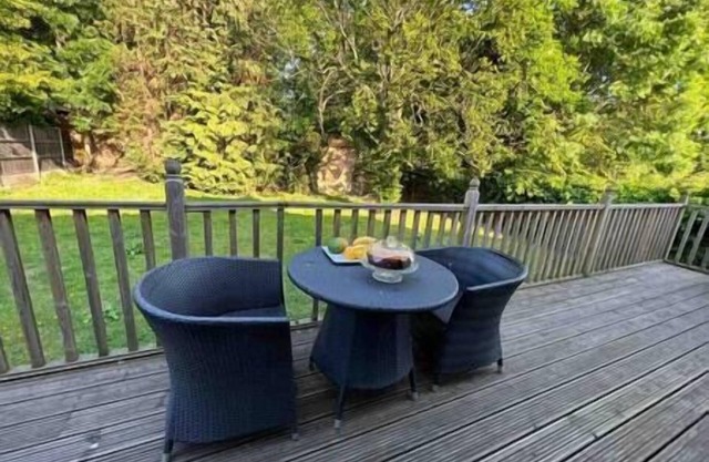Nice Room With Private Bathroom in Wembley Park