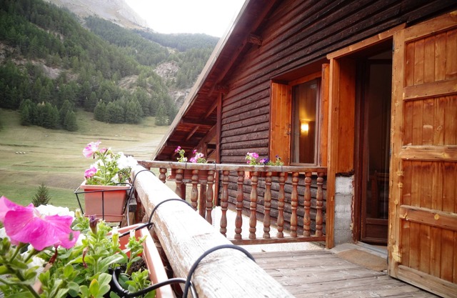 Joli T3 con jardín soleado en St Veran Chalp