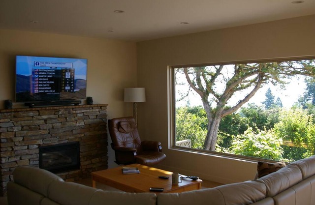 Casa muy bien renovada con vista panorámica del lago Okanagan