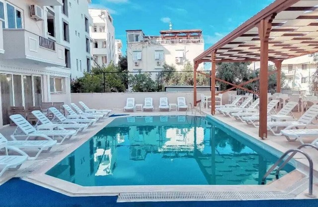 Nicer Hotel