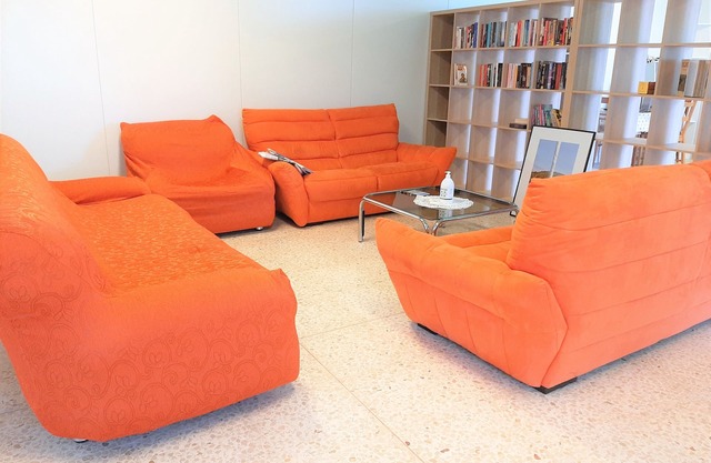 NICOLÒ room in cozy B&B. Swimming pool and air conditioning.