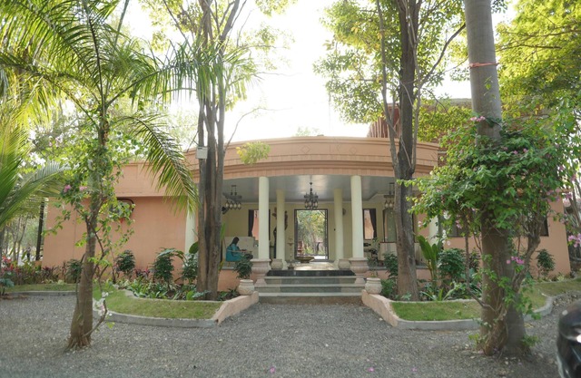 NidhiVann Wellness Retreat Resort Pench