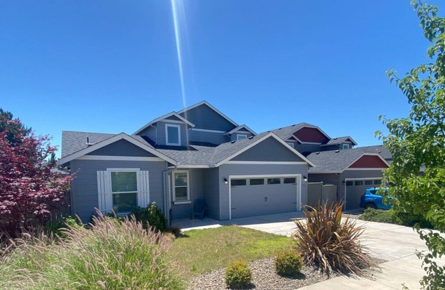 Nightly or short term rental in Medford.