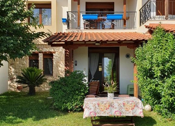 NIKOL VILLA FOURKA