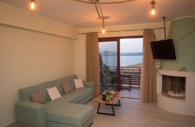 Nikolas Guest House