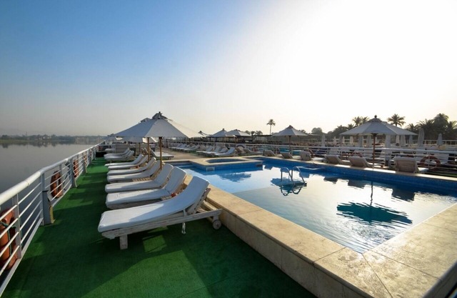 Nile Cruise Luxor&Aswon IncludingTours
