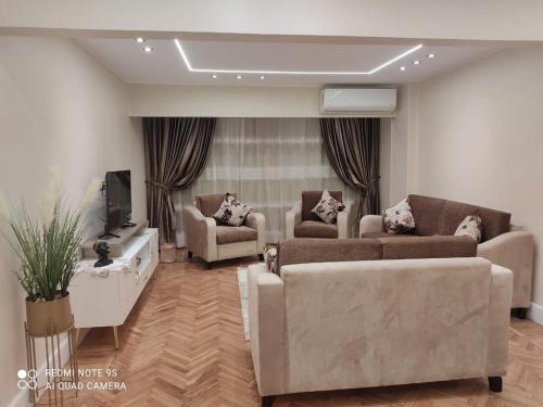 Nile Hotel Apartment