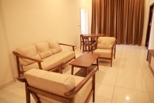 Nilgiri Woodlands Luxury Service Apartments