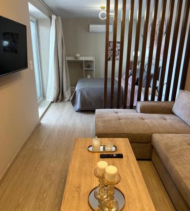 NIMA Holiday Home