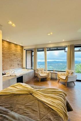 Ninho da Águia - Cabana B