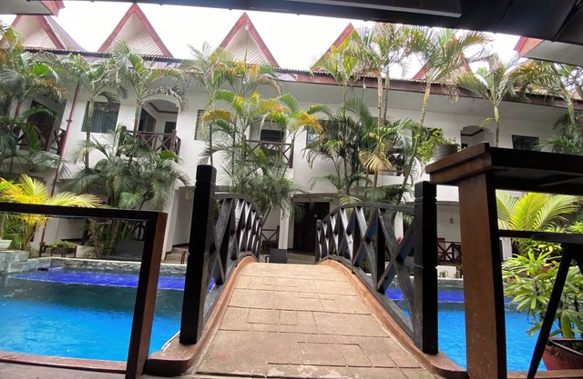 Nirvana Beach Resort