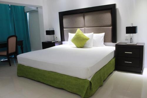 Nirvana Hotel - Cancun Hotel Zone