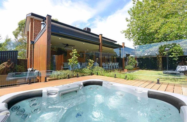 Nirvana Retreat