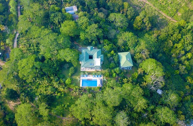 Niyagama House