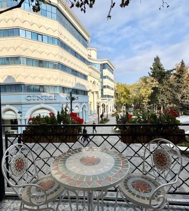 Nizami Central Park Hotel