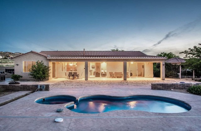 Hermoso lago Powell View Home, Antelope Canyon, Horseshoe Bend, WiFi rápido