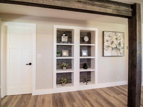 NN - Flats on 4th #1 - Downtown 2-bed 2-bath