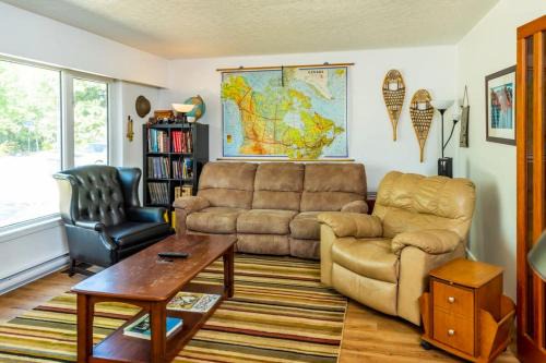 NN - The Burrow - Riverdale 3-bed 1 5 bath