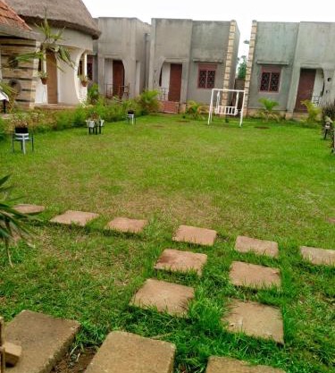 Nnalubaale Resort Cottages