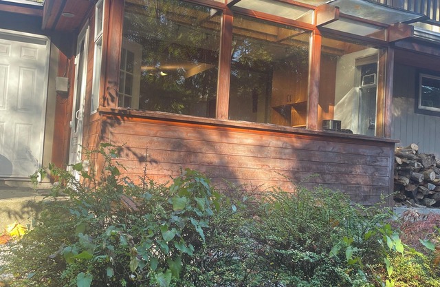 Nested in beautiful south facing garden studio available for rent